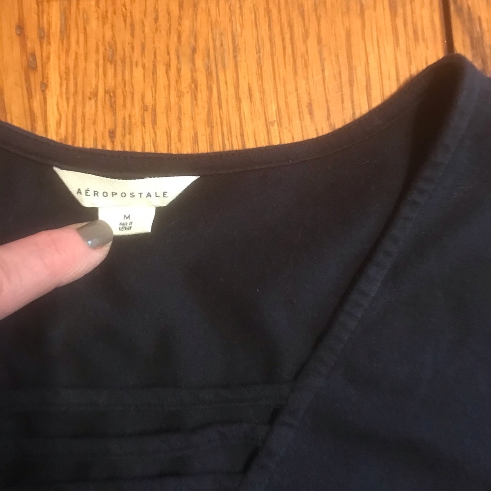 Aeropostale shirt Medium